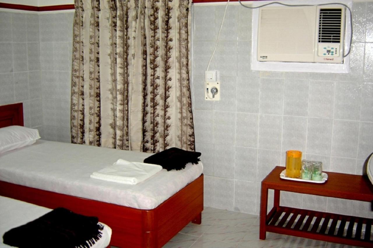 French Guest House ปอนดิเชอรี ภายนอก รูปภาพ